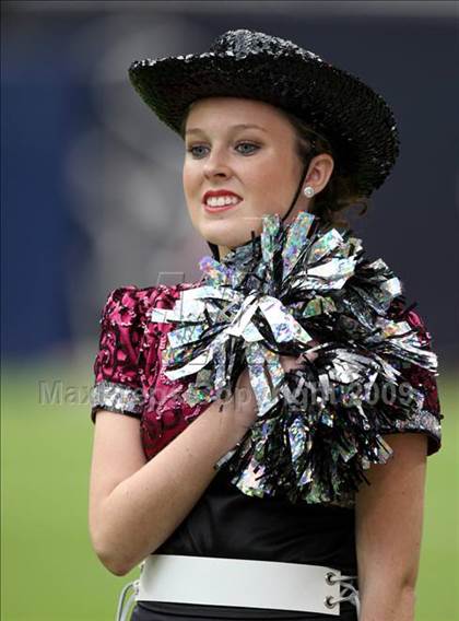 Thumbnail 1 in Pearland @ Kingwood (High School Football Kick Off Classic) photogallery.