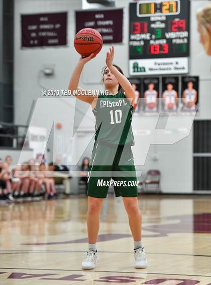 Thumbnail 3 in Lamar vs. Episcopal (AAA 3A Regional Playoff) photogallery.