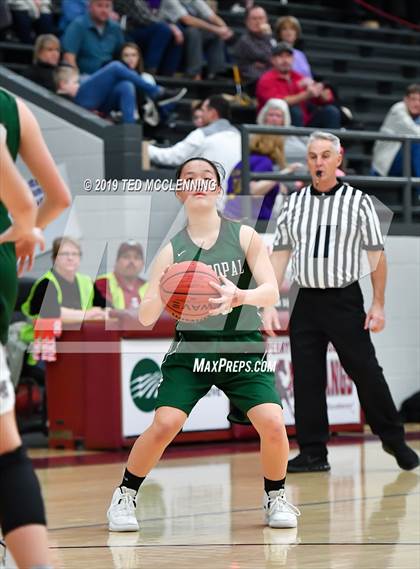 Thumbnail 2 in Lamar vs. Episcopal (AAA 3A Regional Playoff) photogallery.