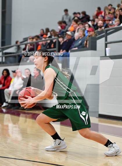 Thumbnail 3 in Lamar vs. Episcopal (AAA 3A Regional Playoff) photogallery.