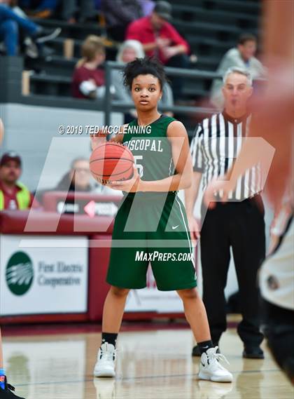 Thumbnail 2 in Lamar vs. Episcopal (AAA 3A Regional Playoff) photogallery.