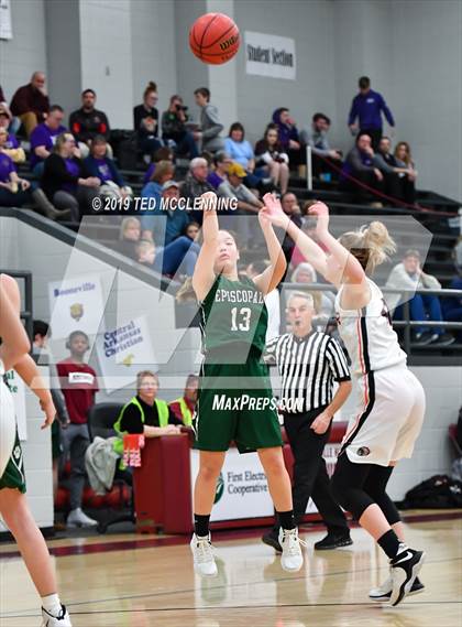 Thumbnail 3 in Lamar vs. Episcopal (AAA 3A Regional Playoff) photogallery.