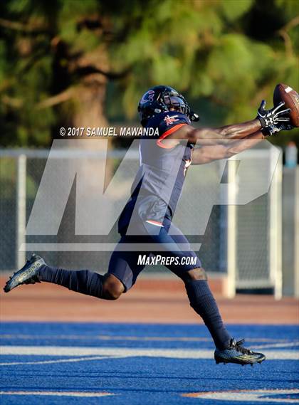 Thumbnail 1 in Oaks Christian @ Chaminade photogallery.