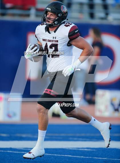 Thumbnail 2 in Oaks Christian @ Chaminade photogallery.