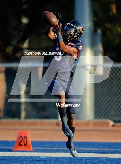 Thumbnail 3 in Oaks Christian @ Chaminade photogallery.