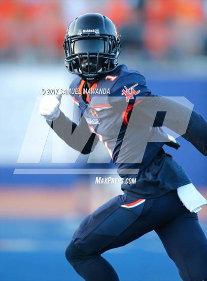 Thumbnail 2 in Oaks Christian @ Chaminade photogallery.
