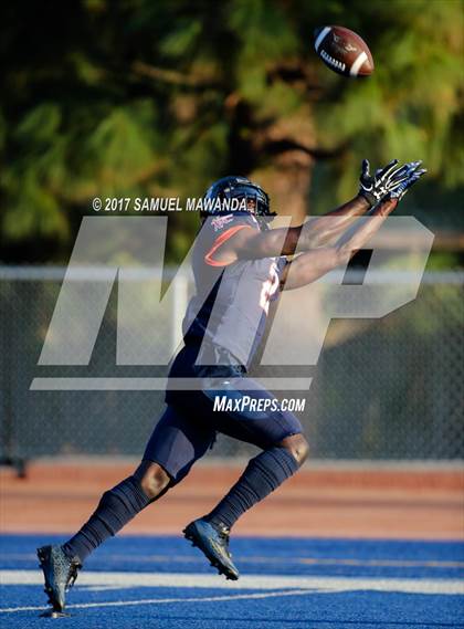 Thumbnail 3 in Oaks Christian @ Chaminade photogallery.