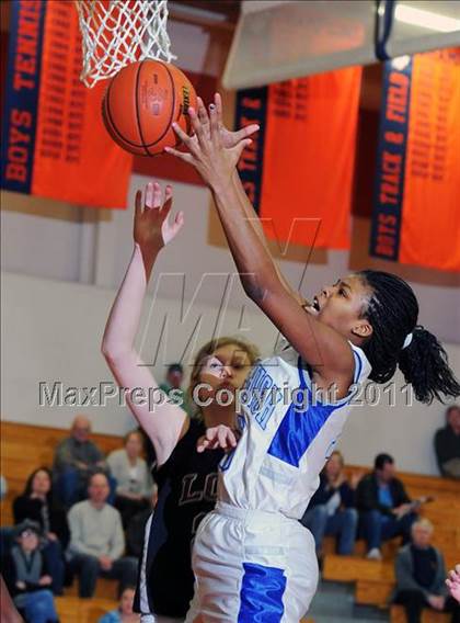 Thumbnail 1 in Lancaster Country Day vs. Steelton-Highspire (D3 Quarterfinals) photogallery.