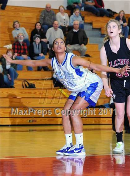 Thumbnail 2 in Lancaster Country Day vs. Steelton-Highspire (D3 Quarterfinals) photogallery.