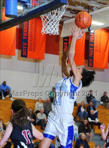 Thumbnail 3 in Lancaster Country Day vs. Steelton-Highspire (D3 Quarterfinals) photogallery.