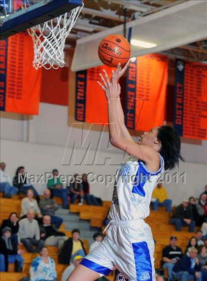 Thumbnail 1 in Lancaster Country Day vs. Steelton-Highspire (D3 Quarterfinals) photogallery.