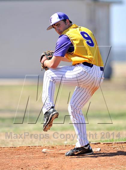 Thumbnail 2 in Whitewright vs. Farmersville (Blue Ridge Tournament) photogallery.