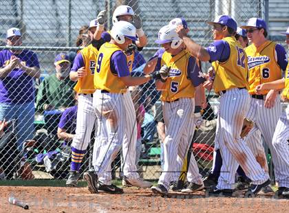 Thumbnail 2 in Whitewright vs. Farmersville (Blue Ridge Tournament) photogallery.