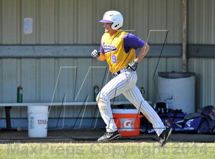 Thumbnail 3 in Whitewright vs. Farmersville (Blue Ridge Tournament) photogallery.