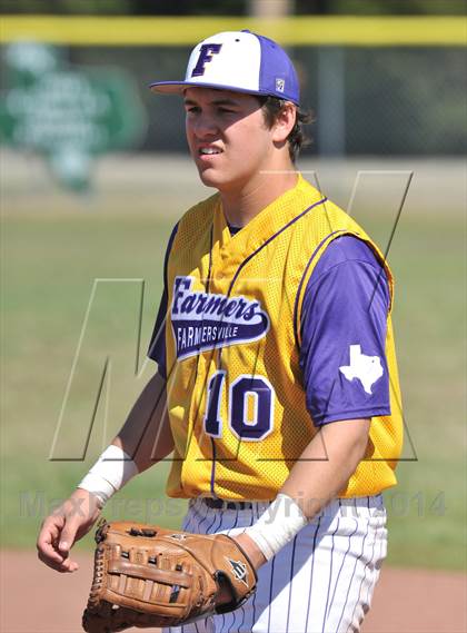 Thumbnail 2 in Whitewright vs. Farmersville (Blue Ridge Tournament) photogallery.