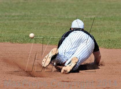 Thumbnail 3 in Whitewright vs. Farmersville (Blue Ridge Tournament) photogallery.