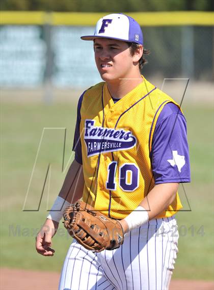 Thumbnail 3 in Whitewright vs. Farmersville (Blue Ridge Tournament) photogallery.