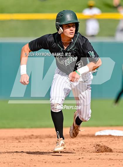 Thumbnail 1 in Mt. Vernon vs. Lawrence North photogallery.