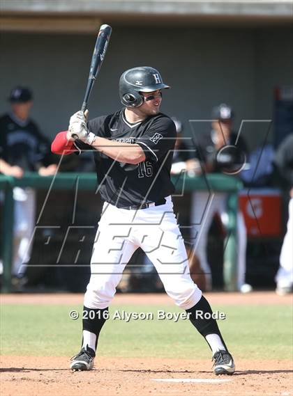 Thumbnail 3 in Allatoona vs. Houston (National High School Invitational)  photogallery.