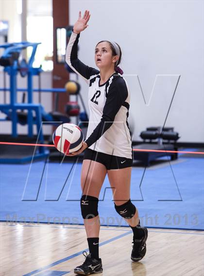 Thumbnail 3 in Mountain Pointe vs Basha (Nike Tournament of Champions) photogallery.