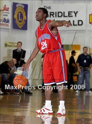 Thumbnail 1 in San Leandro vs. Archbishop Riordan (Gridley Invitational) photogallery.