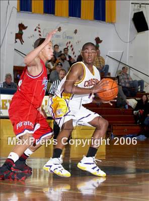 Thumbnail 3 in San Leandro vs. Archbishop Riordan (Gridley Invitational) photogallery.