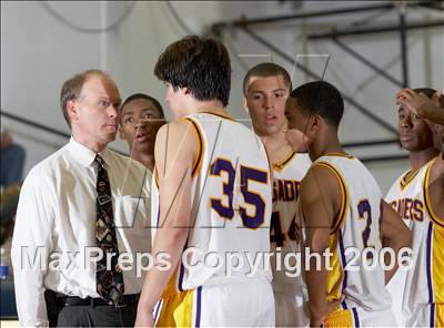 Thumbnail 2 in San Leandro vs. Archbishop Riordan (Gridley Invitational) photogallery.