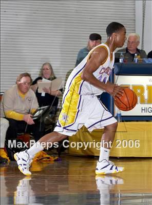 Thumbnail 3 in San Leandro vs. Archbishop Riordan (Gridley Invitational) photogallery.