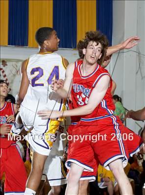 Thumbnail 2 in San Leandro vs. Archbishop Riordan (Gridley Invitational) photogallery.