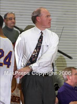 Thumbnail 1 in San Leandro vs. Archbishop Riordan (Gridley Invitational) photogallery.
