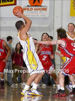 Thumbnail 3 in San Leandro vs. Archbishop Riordan (Gridley Invitational) photogallery.