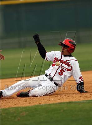 Thumbnail 3 in Harker Heights vs Temple (Connally Classic) photogallery.