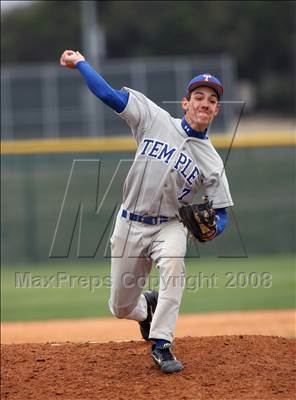 Thumbnail 2 in Harker Heights vs Temple (Connally Classic) photogallery.