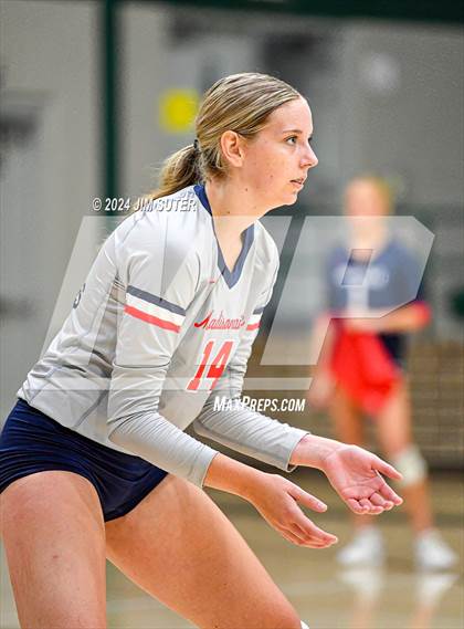 Thumbnail 2 in Smithville vs Madisonville photogallery.