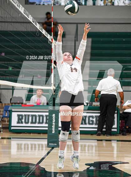 Thumbnail 3 in Smithville vs Madisonville photogallery.