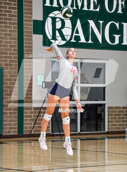 Thumbnail 3 in Smithville vs Madisonville photogallery.