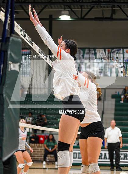 Thumbnail 1 in Smithville vs Madisonville photogallery.