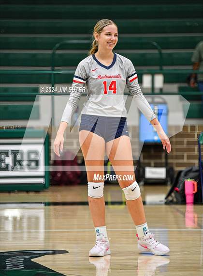 Thumbnail 1 in Smithville vs Madisonville photogallery.