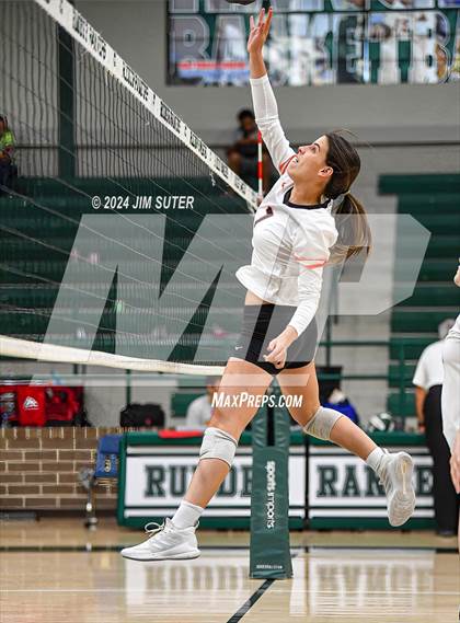 Thumbnail 1 in Smithville vs Madisonville photogallery.