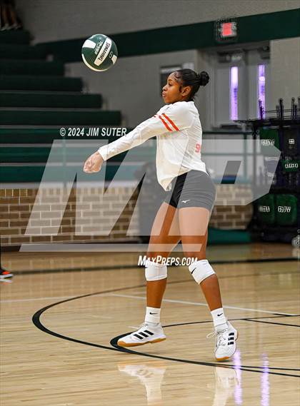 Thumbnail 3 in Smithville vs Madisonville photogallery.
