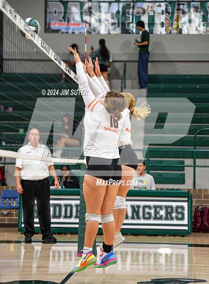 Thumbnail 2 in Smithville vs Madisonville photogallery.
