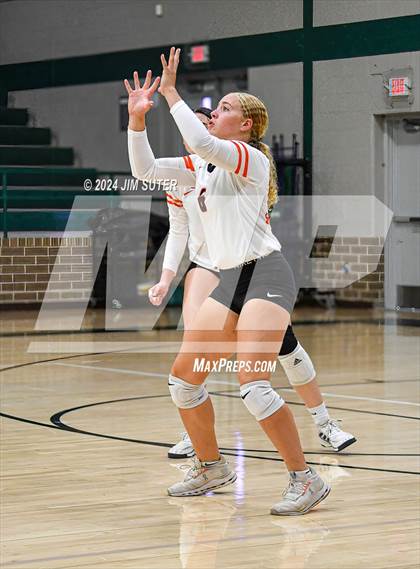 Thumbnail 3 in Smithville vs Madisonville photogallery.