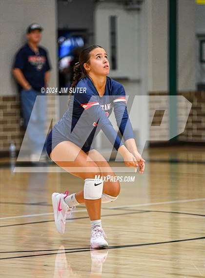 Thumbnail 3 in Smithville vs Madisonville photogallery.