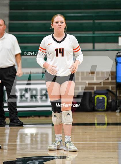Thumbnail 1 in Smithville vs Madisonville photogallery.