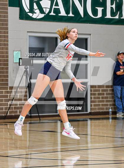 Thumbnail 2 in Smithville vs Madisonville photogallery.
