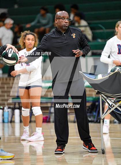 Thumbnail 2 in Smithville vs Madisonville photogallery.