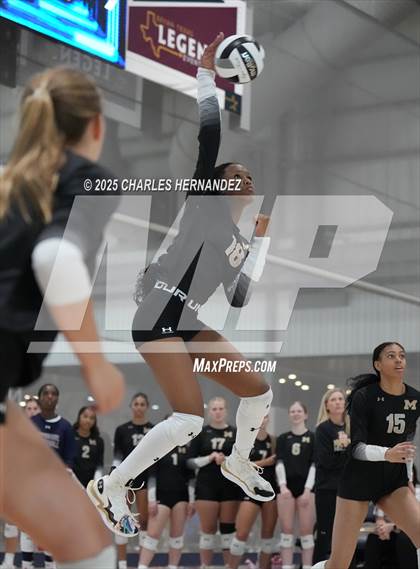 Thumbnail 3 in Mansfield vs. Copperas Cove (Legends Invitational) photogallery.