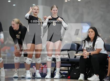 Thumbnail 2 in Mansfield vs. Copperas Cove (Legends Invitational) photogallery.