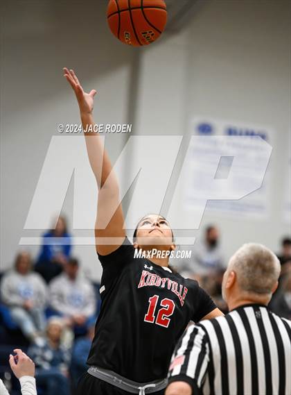 Thumbnail 1 in Kirbyville @ Buna photogallery.