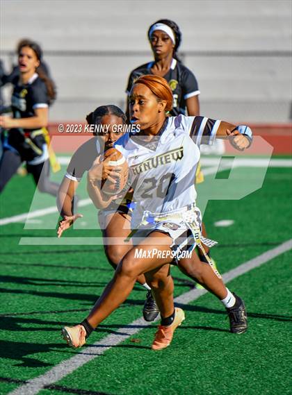 Thumbnail 3 in Mountain View vs. Carrollton photogallery.